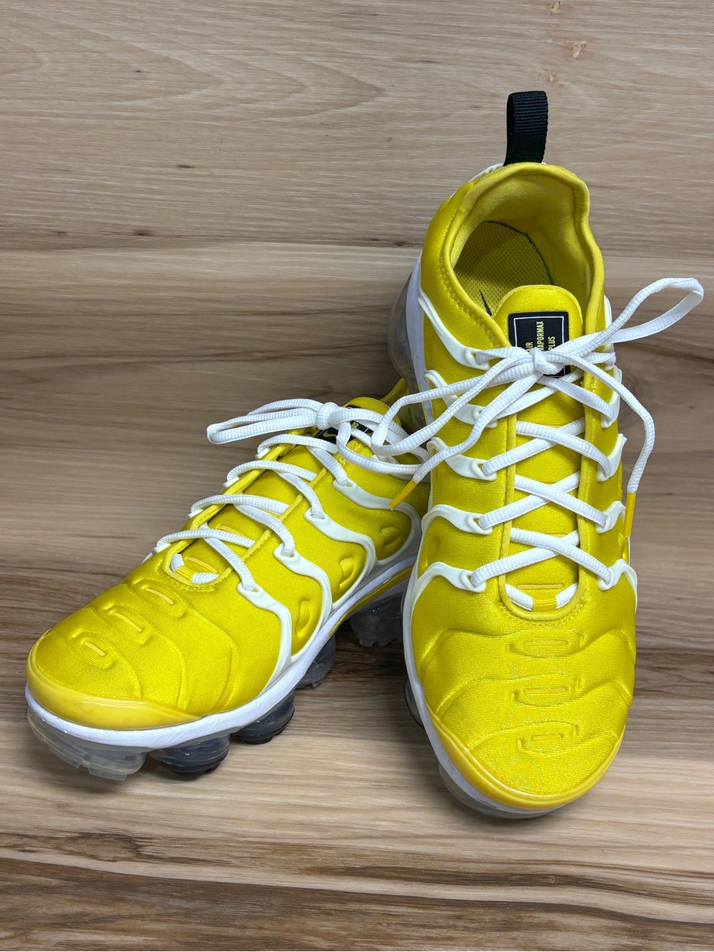 Nike Air VaporMax Plus 'Sunshine Yellow' women’s size 10
